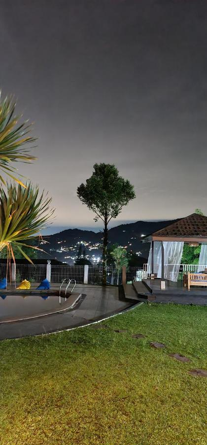 Villa Aurora 씨사루아 외부 사진